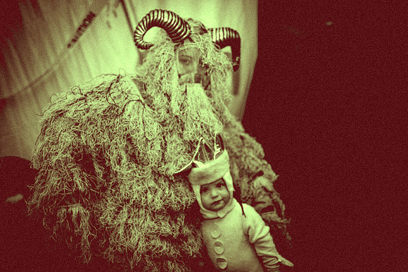 Ringoff-HalloweenParty-2025_11