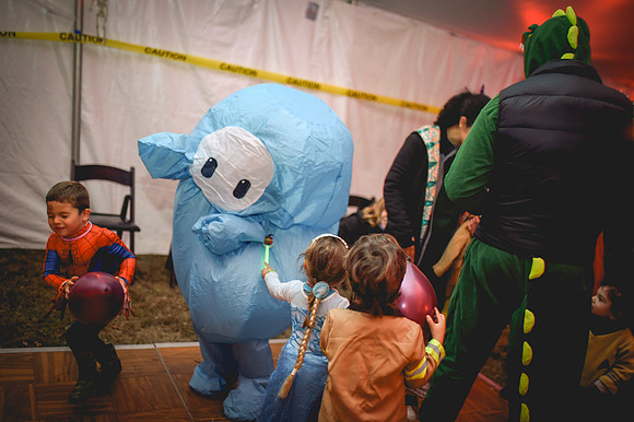 Ringoff-HalloweenParty-2025_39