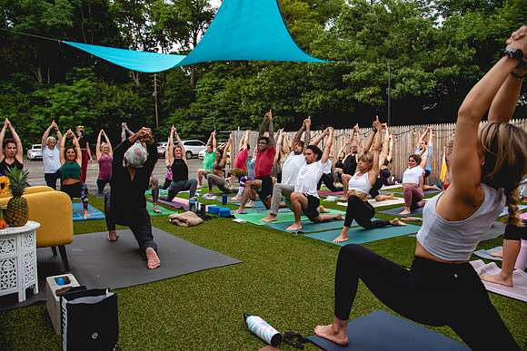 Dhrama-FreeSpiritsYoga-EastCoastKaliMONProductions-22_20