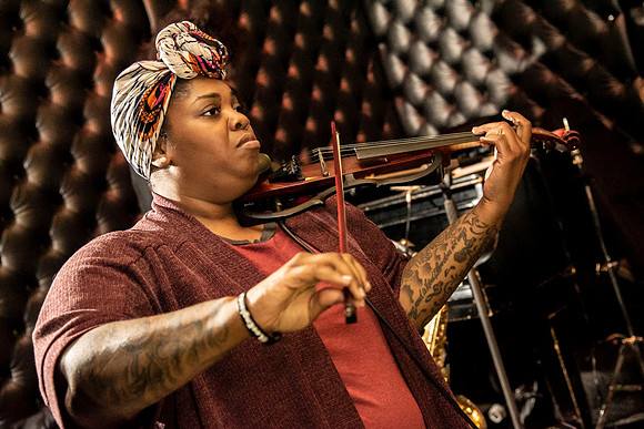 SwingSessions.4anniversaryShow.TReme.EastCoastKaliMon.2019_86