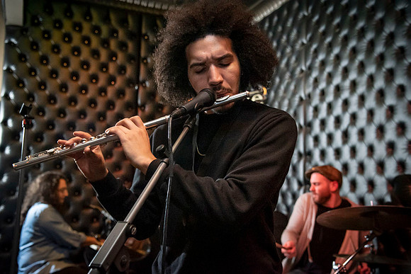 SwingSessions.4anniversaryShow.TReme.EastCoastKaliMon.2019_38