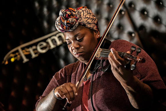 SwingSessions.4anniversaryShow.TReme.EastCoastKaliMon.2019_98