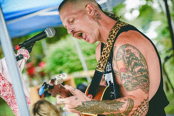 CloversCurfew-FESTatTheFarm-2026_6