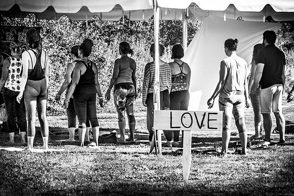 HYF.Love-Tent-Yoga.Class.DLM.2016-0322