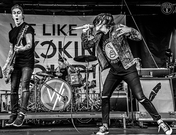 SWS.CT.WarpedTour.DLM.2016..-8127