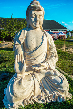 HamptonYogaFest.Budda.DLM.2016-2191