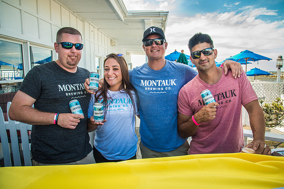 Montaukbrew.OogeeWawa.Flynns.DLM.2017-2405