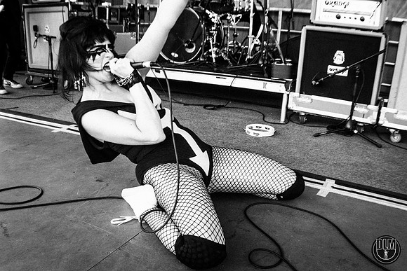 MotherFeather.CT.WarpedTour.DLM.2016..-0345